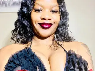 Streamate Live Sex Cam of Neeshaa