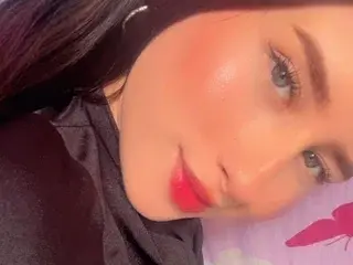 Streamate Live Sex Cam of GabbieBenso