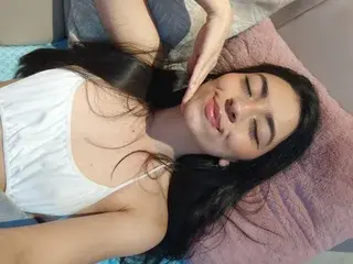Streamate Live Porn of CanelleGarces