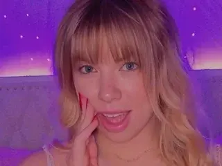 Streamate Live Sex Cam of BlondieBliss
