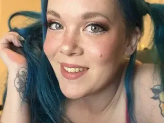 Streamate Adult Webcams of TemptingTiny