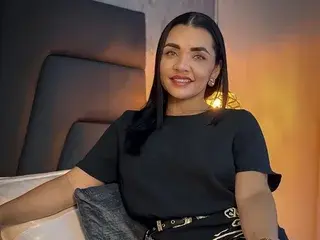 Streamate Nude Webcam of Miss_longina