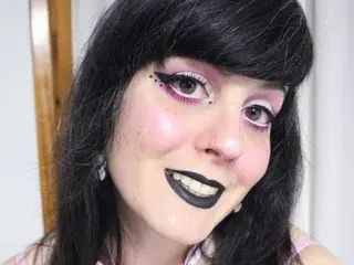 Streamate Live Porn of Talia_Bloodina