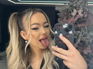 Streamate Sex Cam of KylieJoyce