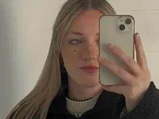 Streamate Live Sex of EvelynBlond