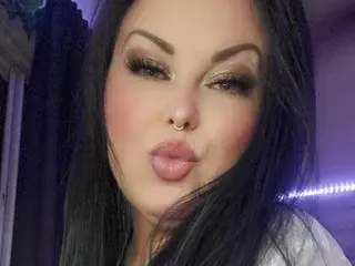 Streamate Live Sex Cam of NikkiSkye
