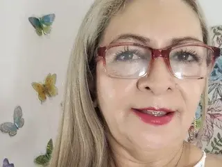 Streamate Private Sex Chat of AdictyMaature
