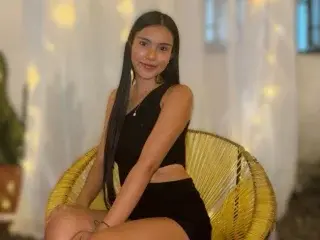 Streamate Live Sex of nahomy_park18