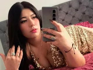 Streamate Live Porn of MiaGreye