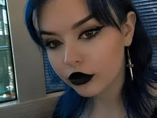Streamate Live Sex Cam of MillieRose_xo22