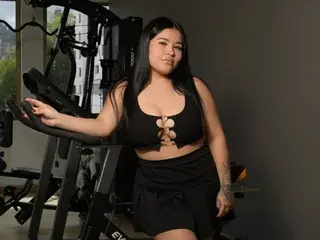 Streamate Live Sex Cam of LunnaMoretti
