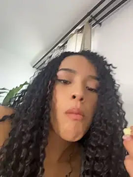 Stripchat Live Porn of Mia-villalobos