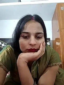 Stripchat Free Live Porn of Mummy_jii1