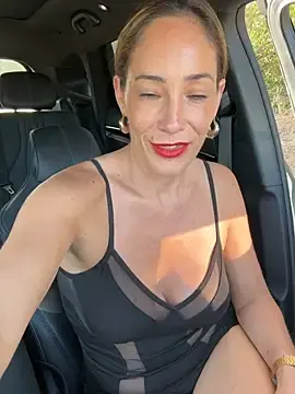 Stripchat Free Porn Cam of SweetAlegra_