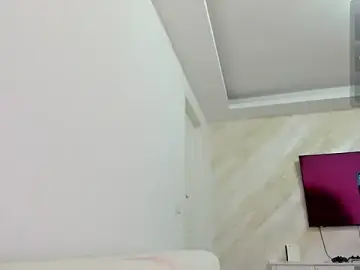 Stripchat Live Sex Cam of lissababe1