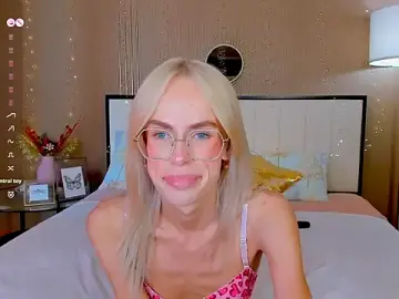 Stripchat Best live sex cam show of bellatip