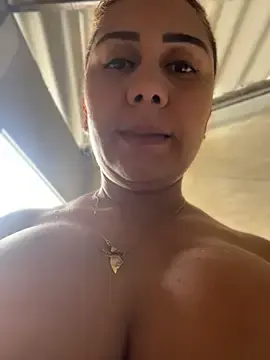 Stripchat Free Live Porn of maymercy