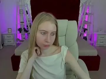 Stripchat Private Sex Chat of Alina_Blonde