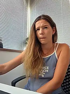 Stripchat Watch Live Sex Cams of lucie_mehott