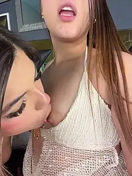 Stripchat Live Sex Cam of AngelBlushXXX