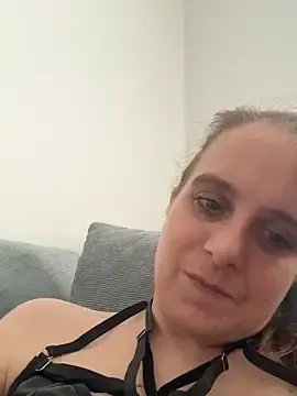 Stripchat Watch Live Sex Cams of Chantalee