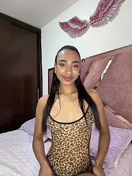 Stripchat Live Sex Cam of Dark-Luna