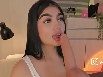 Stripchat Sex Cam of EmmyKenner