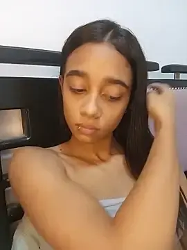 Stripchat Watch Live Sex Cams of Zoe_Sweett18