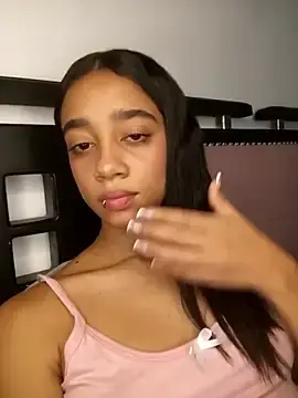 Stripchat Watch Live Sex Cams of Zoe_Sweett18