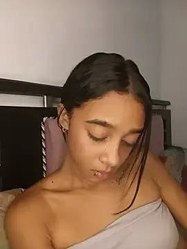 Stripchat Sex Cam of Zoe_Sweett18