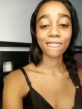 Stripchat Nude Webcam of Zoe_Sweett18