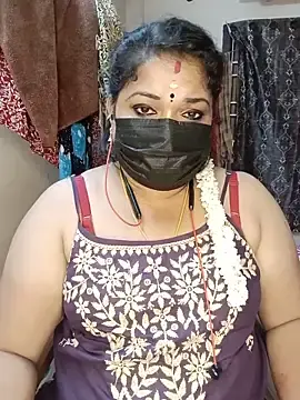 Stripchat Free Live Porn of silky_rose29