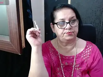 Stripchat Free Porn Cam of MissSanjanne