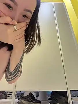 Stripchat Free Porn Cam of Asian_Asami