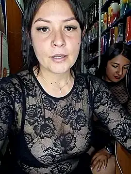 Stripchat Live Sex of Isa_bella95