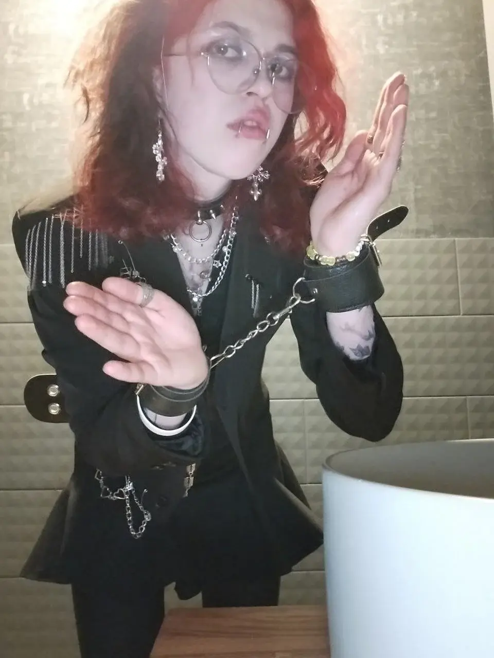 NoelleGothicShadow