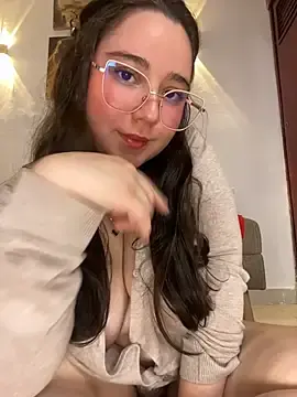 Stripchat Nude Webcam of LunaGil1