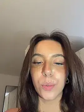 Stripchat Free Live Porn of Cherry-Bean