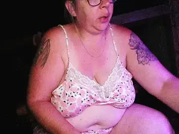 Stripchat Live Sex Cam of GraceHenderson