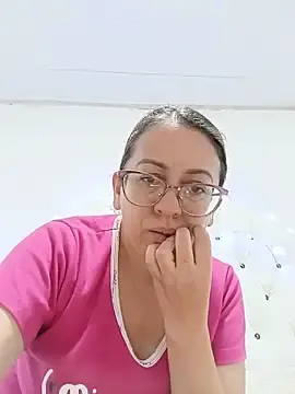 Stripchat Sex Cam of miss_hanna07