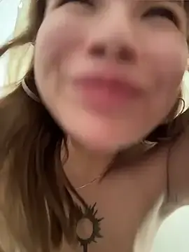 Stripchat Best Webcam of FlashTitsRoyal