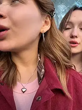 Stripchat Watch Live Sex Cams of FlashTitsRoyal