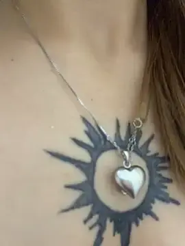 Stripchat Nude Webcam of FlashTitsRoyal