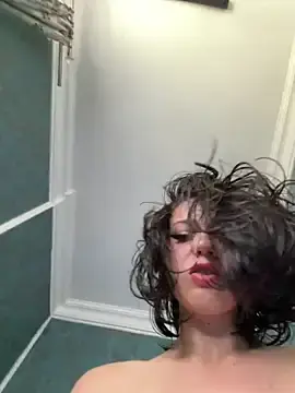 Stripchat Free Live Porn of RedAssHottie