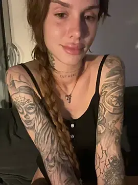 Stripchat Best Webcam of EmiliaCatalina