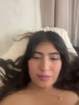 Stripchat Sex Cam of Gaby_zahir_