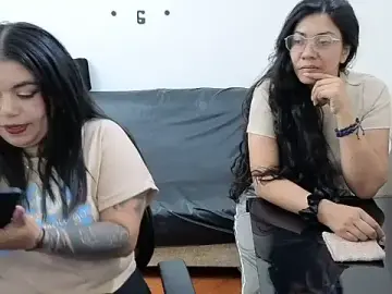 Stripchat Live Sex Cam of Karla_greenn