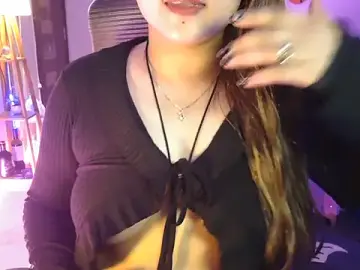 Stripchat Free Porn Cam of Mitikaa