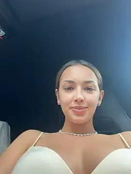 Stripchat Adult Webcam of TiffanyHouston_