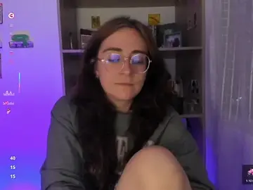 Stripchat Live Porn of linda_giggle